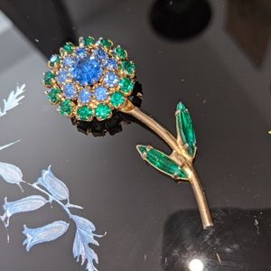 Brooch
